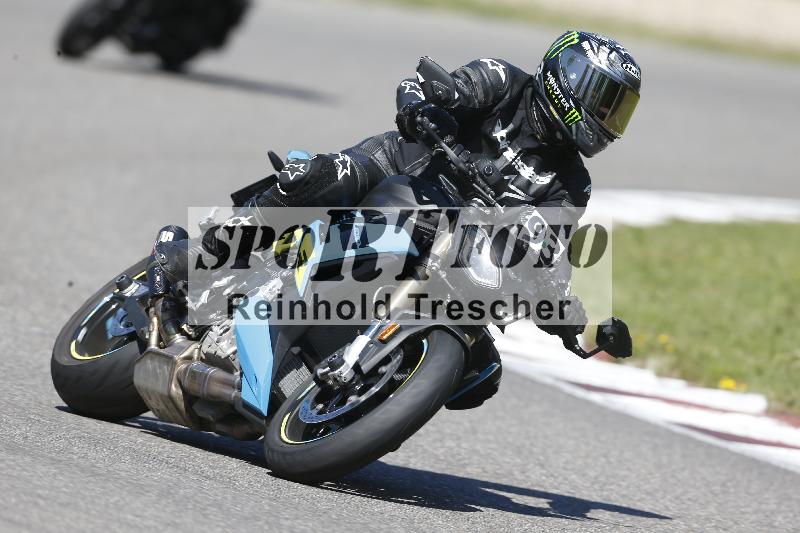 /48 25.08.2025 Cornu Master School ADR/gruen-vert/93
